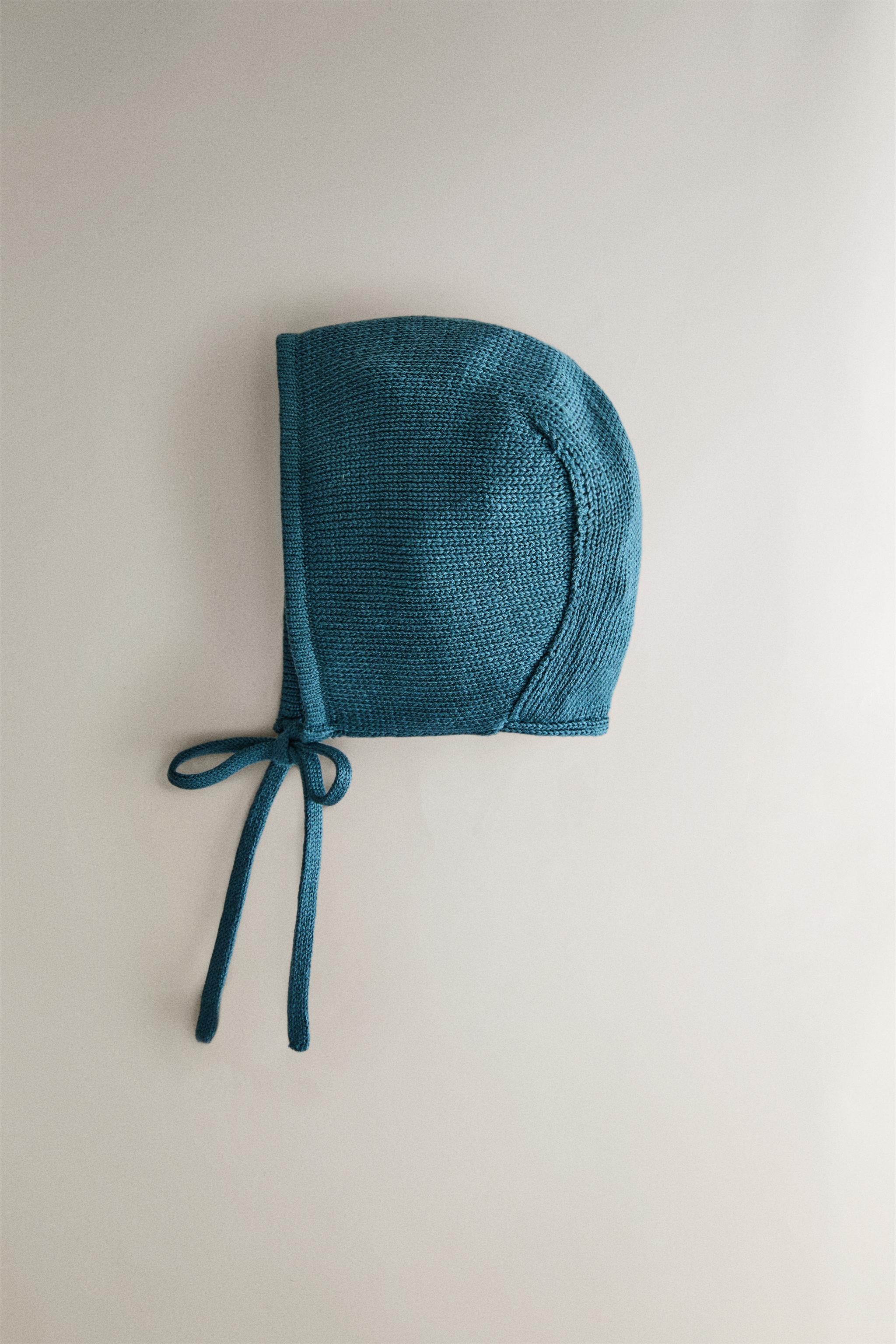 BABY KNIT BONNET